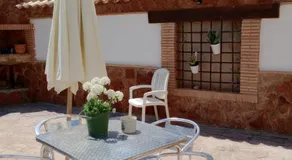 CORTIJO Rural MOLINO EL TARAHAL con piscina y zonas compartidas - Image 4