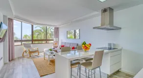 Appartement avec jardin et piscine - Image 5