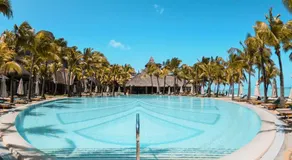 Paradis Beachcomber Golf Resort & Spa - Image 2