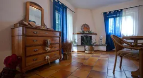 Hotel Petit Foyer - Image 2