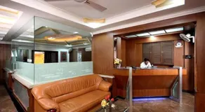 Hotel Grand Palace Stay - Image 3