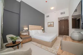 Fantastay Windsor Luxury 1 BR + Guest room - Image 5