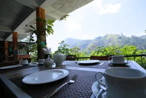 Rock side inn - Ella - Image 3