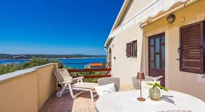 Anamar Apartments & Rooms - Image 5