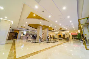 Vienna International Hotel Zhuhai Golden Phoenix - Image 2