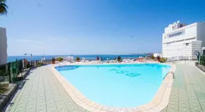 Ocean Front Apartment - Image 2