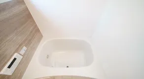 Takumi Renovated House Osaka Hirakata - Image 2