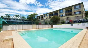 The Dunes15 fabulous unit with pool tennis court and across the road to the beach - Image 4
