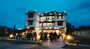 Blue Yak Resort - Image 5