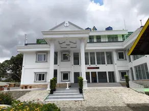 Hotel Greenhill Resort Kemuning - Image 4