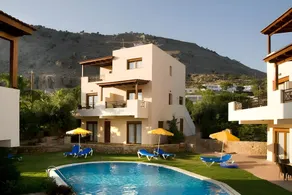 Villa in Pefkoi near the Sea with Pool - Image 3