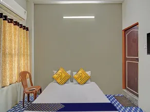 Hotel O G.K Lodging and Guest House - Image 1