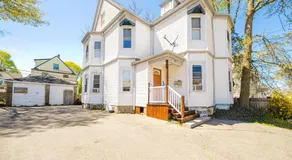 37-2 - 4BR Spacious Family Friendly near Boston & Parks - Free Parking - Image 4