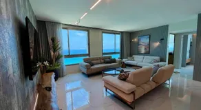 Carmel Holiday Apartments - Image 2