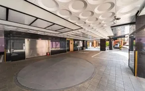 Suyu Yuria Hotel - Image 2