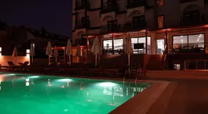 7 Brothers Hotels - Image 3