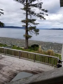 Beach House Bed & Breakfast - Image 2