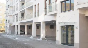 Top Oder Apartments- private parking - Image 3