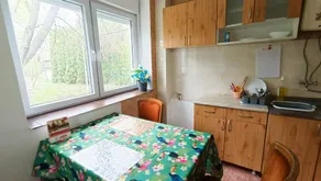spacious garden  home - Image 5