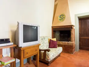 Belvilla by OYO Vintage Holiday Home in Montaione - Image 2