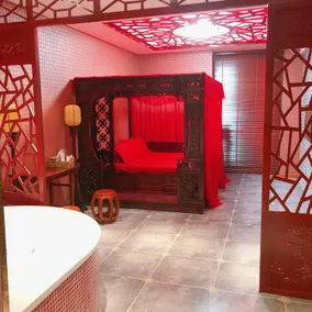 Meet Theme Hotel (Huigou Plaza West Gate) - Image 3