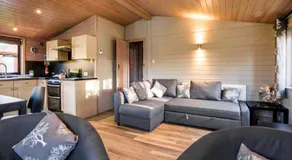 Fairwood Lakes Holiday Park - Image 4