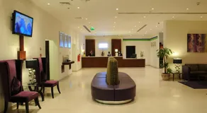 Holiday Bahrain Hotel - Image 4