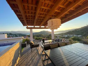 LUXO Casa en Valle de Bravo con jacuzzi y espectacular vista al lago - Image 4