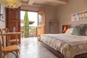 Coffee Tree Boutique Hostel - Image 2