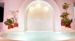 Tinas Plus Hotel - Image 5