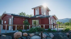 Abisko Mountain Lodge - Image 4
