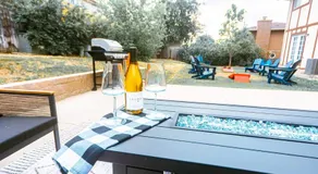 Themed Bedrooms, Movie Room & Firepit Yard - Image 5