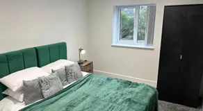 Cosy Long Eaton Flat Perfect for All Stays - Image 4