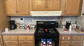 15 miles to Windham Mountain ! King Bed, Game Room, OutDoor Patio - Image 5