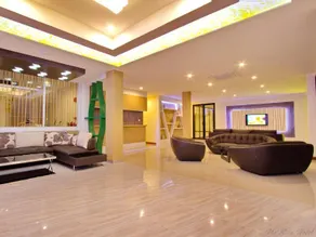 The Rice Hotel - Image 4