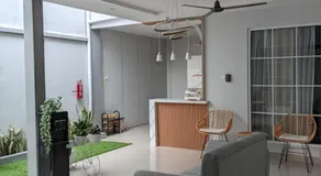 NiEr Guesthouse Zwei Syariah - Image 3