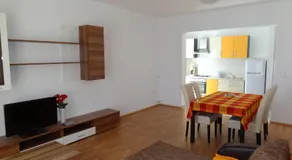 Apartments Mison - Image 2
