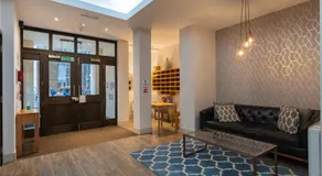 Cannon Street Serviced Apartments by LovelyStay - Image 2