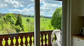 Appartamento 'Gästehaus Steiert Kuhbergblick' con vista sulle montagne, giardino in comune e Wi-Fi - Image 4