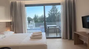 Almondo Suites - Image 2