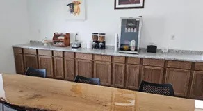 Shady Rest Motel - Image 3