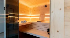 Apfelland Hideaways Design Apartments mit Sauna und Panorama - Image 2