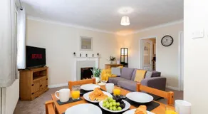 Highcliffe View - Image 3