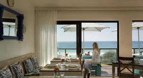 Mykonos Luxury Beachfront Accommodation - Image 3