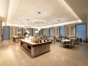 Luoyang Nanchang Road  Mercure Hotel - Image 2