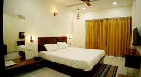 Hotel green hills - Image 4