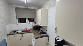 Bolton apartment - Image 3