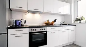 Küstenliebe mit traumhaftem Meerblick und Balkon - Image 2