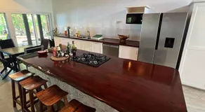 Turtle Bay Beach House - Image 3