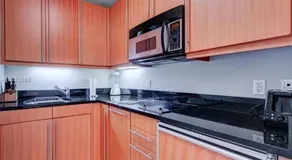 Private condo hotel at Four Seasons Brickell - Image 5